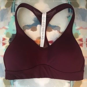 Lululemon Burgundy Sports Bra EUC